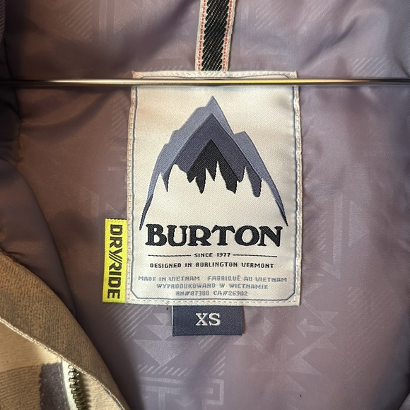 $280 MSRP BURTON XS Women’s Aztec Southwest DryRide Ski Board Jacket Hooded Coat - Picture 2 of 7